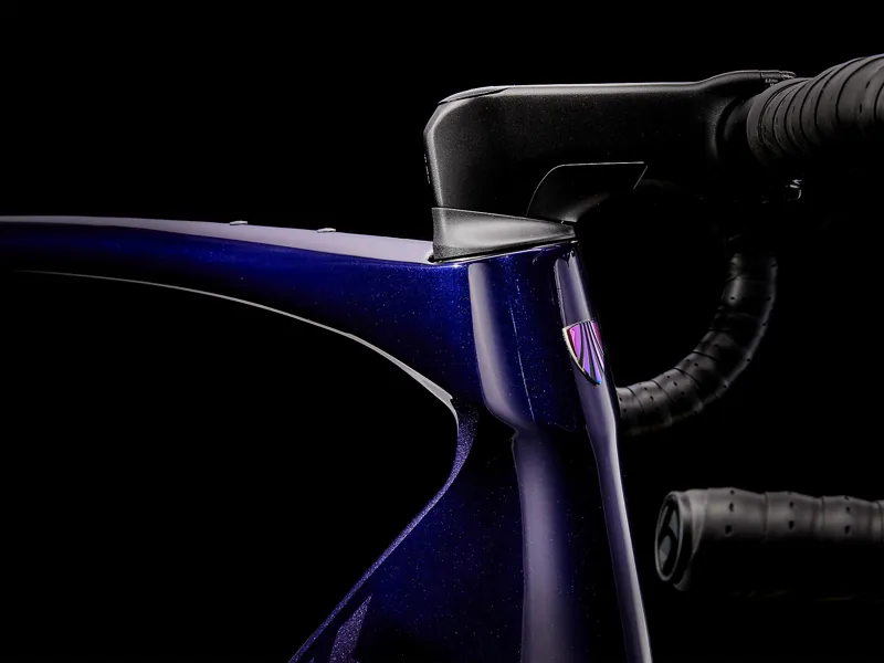 Trek Domane Sl 6 SRAM Etap AXS Road Bike in Deep Dark Blue-6